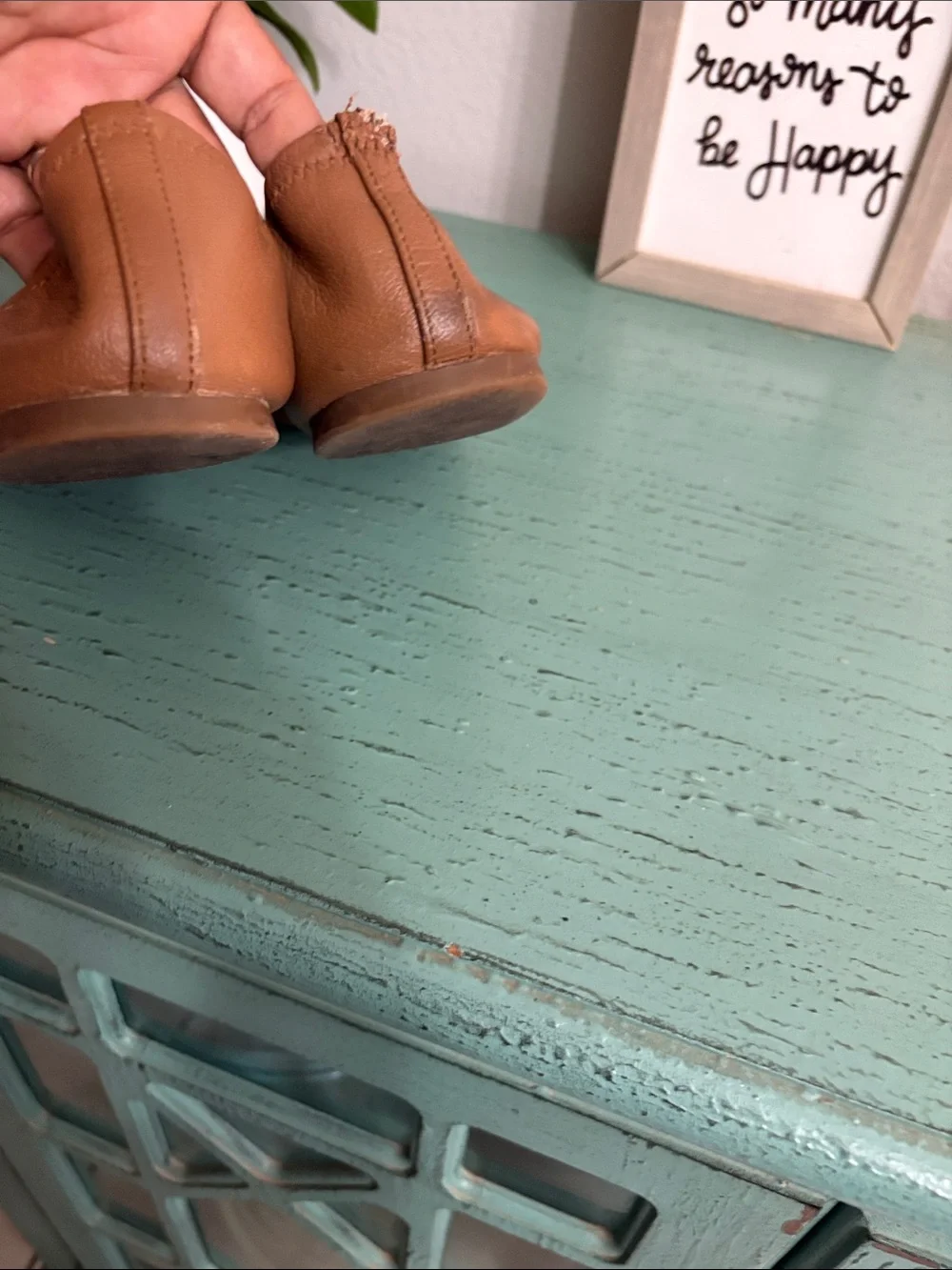 Tory Burch Tan Leather Ballet Flats with Gold Logo Medallion